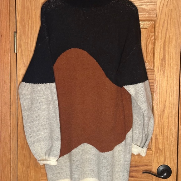 Blu Pepper - Colorblock Sweater Dress - Size Large - Picture 4 of 5